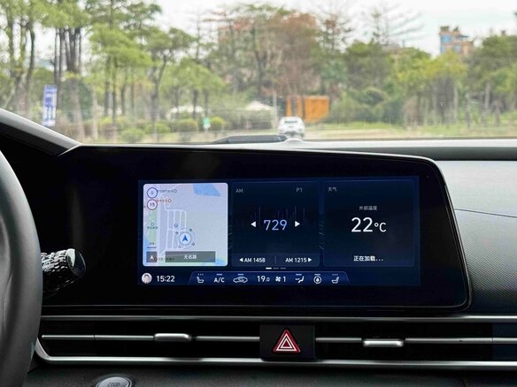 2022 Hyundai Elantra VII (CN7), серебристый - вид 7