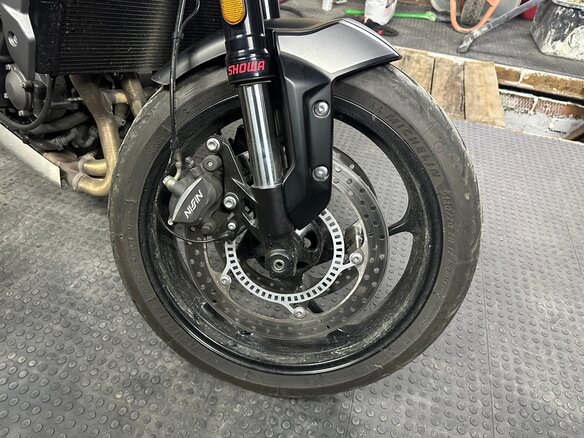 2021 Triumph Trident 660, чёрный, 900000 рублей - вид 8