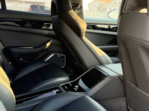 2021 Porsche Panamera GTS II Рестайлинг, синий, 8100000 рублей - вид 20