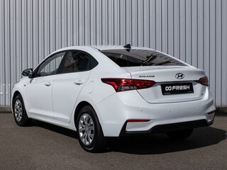 2018 Hyundai Solaris II, белый, 1459000 рублей, вид 2
