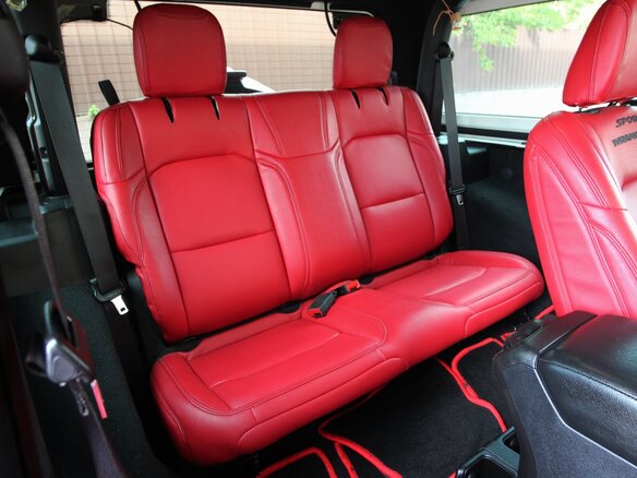 2020 Jeep Wrangler IV (JL), чёрный, 4995000 рублей - вид 16