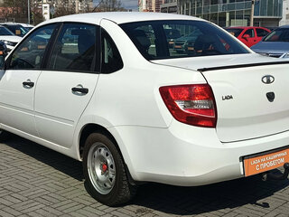 2018 Lada (ВАЗ) Granta I, белый, 380000 рублей, вид 5