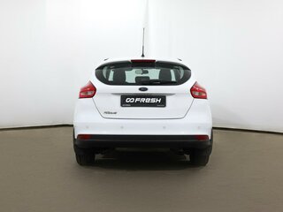 2016 Ford Focus III Рестайлинг, белый, 990000 рублей, вид 5