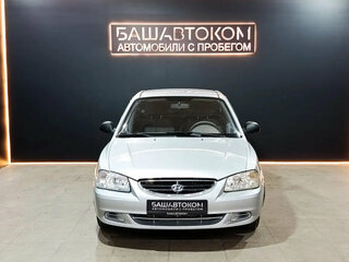 2011 Hyundai Accent ТагАЗ II, серебристый, 390000 рублей, вид 2