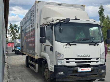 2018 Isuzu Forward (F-Series), белый, 2300000 рублей, вид 2