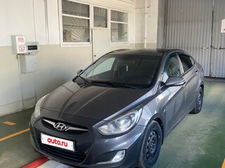 2011 Hyundai Solaris I, серый, 550000 рублей, вид 1