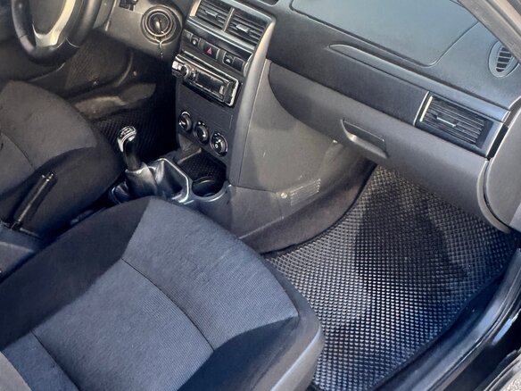 2015 Lada (ВАЗ) Priora I Рестайлинг, чёрный, 580000 рублей - вид 7