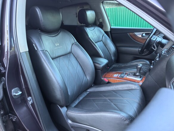 2010 Infiniti FX37 II (S51), коричневый, 1990000 рублей - вид 31