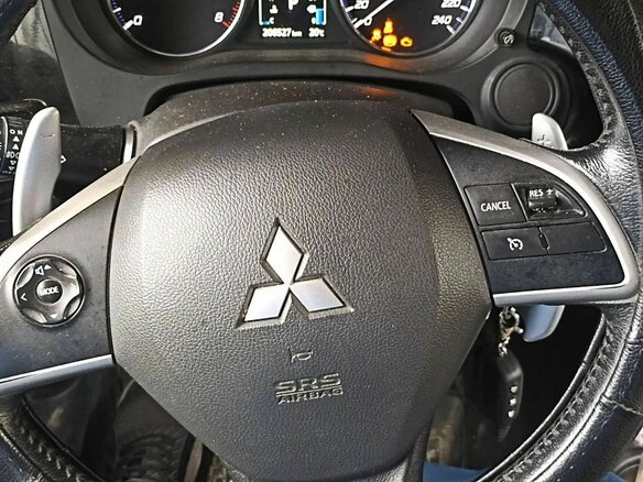 2013 Mitsubishi Outlander III, чёрный, 1150000 рублей - вид 4