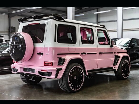 2026 Mercedes-Benz G-Класс AMG Brabus 800 II (W465) Рестайлинг, розовый, 61000000 рублей - вид 5