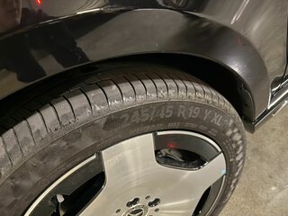 2026 Mercedes-Benz V-Класс Long 300 d длинный III (W447) Рестайлинг 2, чёрный, 15990000 рублей, вид 5