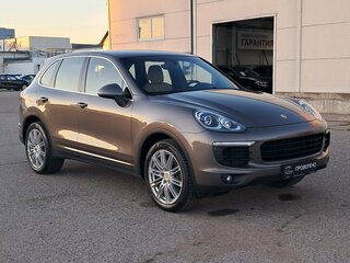 2015 Porsche Cayenne II Рестайлинг (958), коричневый, 3510000 рублей, вид 3