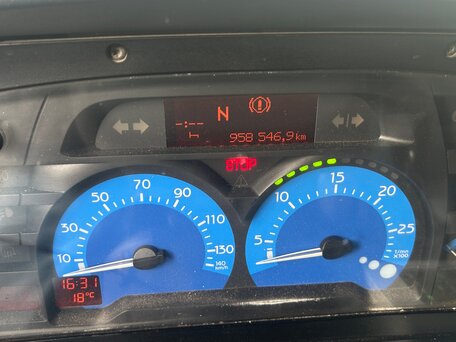 2003 Renault Magnum, белый, 1850000 рублей, вид 4
