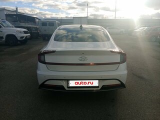 2020 Hyundai Sonata VIII (DN8), белый, 1885000 рублей, вид 4