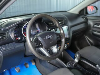 2013 Kia Rio III, чёрный, 849000 рублей, вид 5