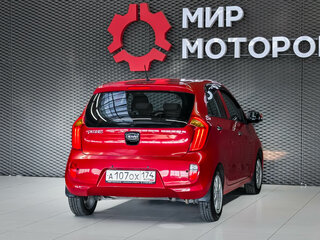 2011 Kia Picanto II, красный, 790000 рублей, вид 4