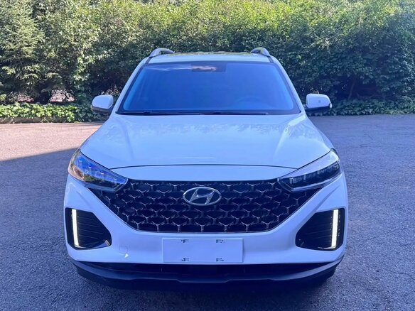 2022 Hyundai ix35 II Рестайлинг, белый, 1850000 рублей - вид 1