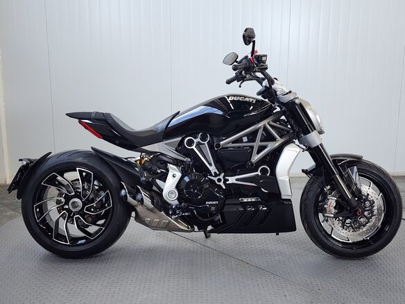 2016 Ducati XDiavel, чёрный, 1399000 рублей