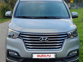 2019 Hyundai Grand Starex I Рестайлинг 2, серый, 4250000 рублей, вид 4