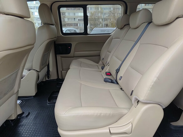 2021 Hyundai H-1 II Рестайлинг 2, чёрный, 3240000 рублей - вид 11