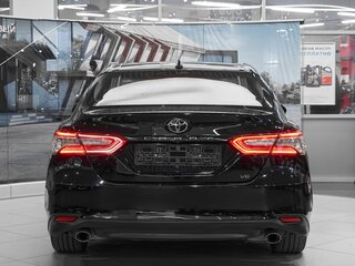 2019 Toyota Camry VIII (XV70), чёрный, 2549000 рублей, вид 5