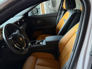 2021 Rolls-Royce Ghost II (Series I), серый, 35000000 рублей, вид 2