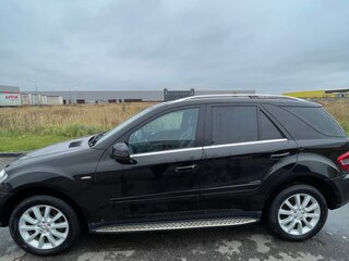 2011 Mercedes-Benz M-Класс 350 II (W164) Рестайлинг, чёрный, 1370000 рублей, вид 4