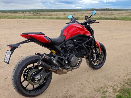 2021 Ducati Monster 937, красный, 1015000 рублей, вид 3