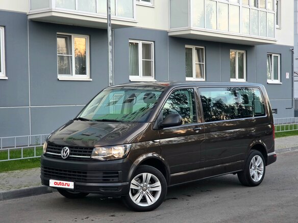2015 Volkswagen Caravelle T6, коричневый
