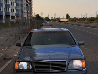 1992 Mercedes-Benz S-Класс 300 III (W140), серебристый, 480000 рублей, вид 1
