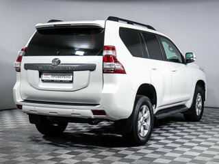 2015 Toyota Land Cruiser Prado 6-speed 150 Series Рестайлинг 1, белый, 3784166 рублей, вид 5