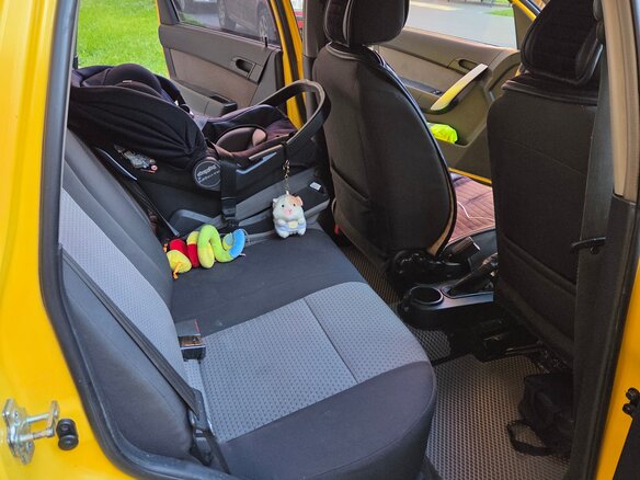 2009 Chevrolet Aveo I Рестайлинг, жёлтый, 470000 рублей - вид 7