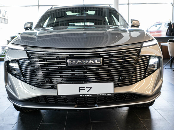2026 Haval F7 II, серый - вид 3