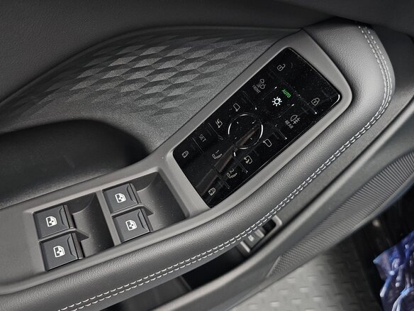 2026 Audi A6 VI (C9), чёрный, 9090548 рублей - вид 31