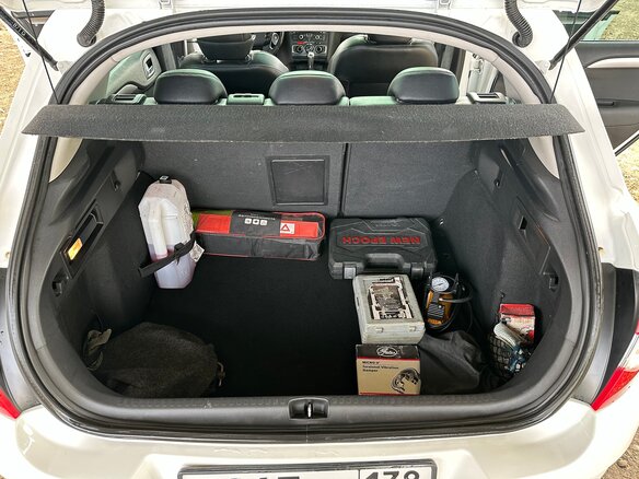 2012 Citroen C4 II, белый, 700000 рублей - вид 20