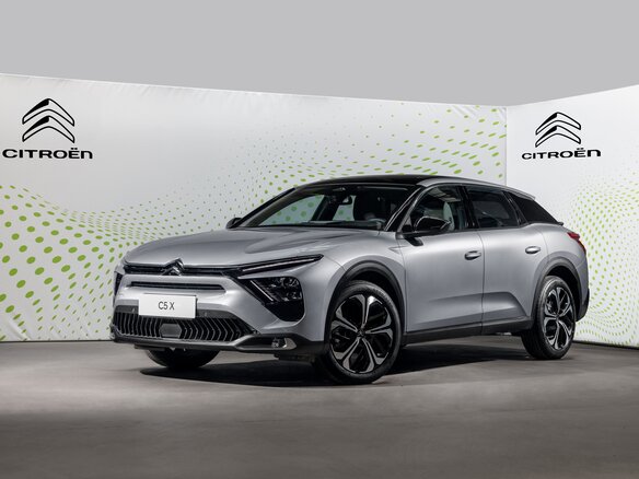 2024 Citroen C5 X, серебристый, 4499000 рублей