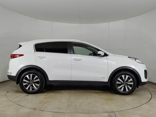2018 Kia Sportage IV, белый, 1930000 рублей, вид 4
