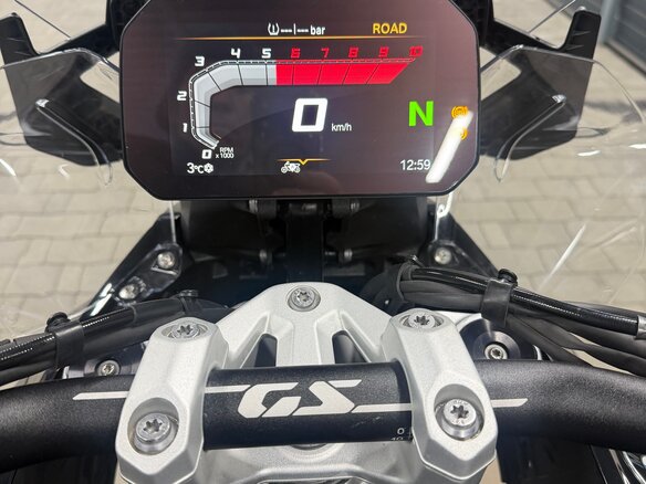 2024 BMW R 1300 GS, чёрный, 2250000 рублей - вид 13