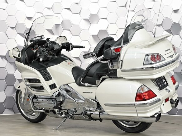 2008 Honda GL 1800 Gold Wing, белый - вид 7