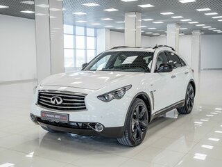 Infiniti QX70