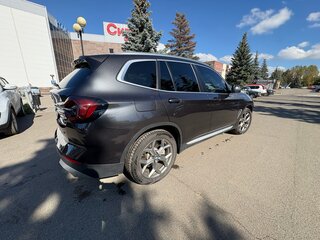2022 BMW X3 30i xDrive III (G01) Рестайлинг, серый, 5000000 рублей, вид 5
