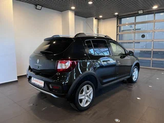 2016 Renault Sandero Stepway II, чёрный, 1060000 рублей, вид 3