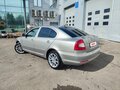 2011 Skoda Octavia II (A5) Рестайлинг, бежевый, 910000 рублей - вид 6