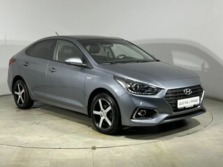 2018 Hyundai Solaris II, серый, 1340000 рублей, вид 4