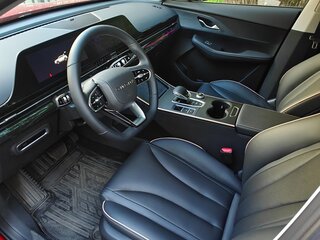 2024 Omoda C5 I Рестайлинг, красный, 2199000 рублей, вид 5