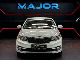 2015 Kia Rio III Рестайлинг, белый, 1170000 рублей, вид 2