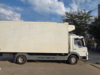 2009 Mercedes-Benz Atego, белый, 3300000 рублей, вид 3