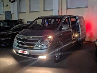 2011 Hyundai Grand Starex I, серый, 1175000 рублей, вид 1