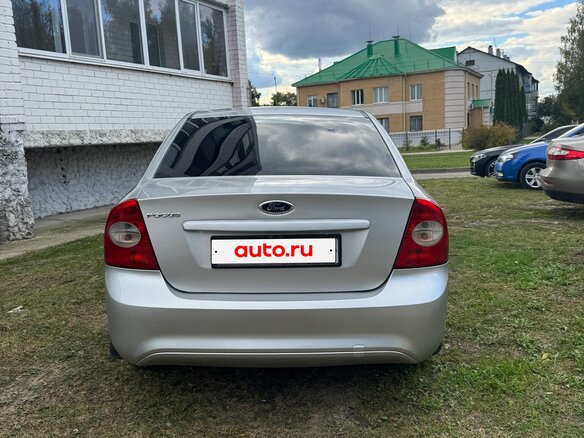 2008 Ford Focus II Рестайлинг, серебристый, 460000 рублей - вид 7