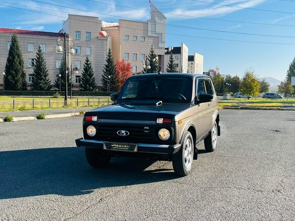2020 Lada (ВАЗ) 2121 (4x4) I Рестайлинг (2020), коричневый, 759000 рублей - вид 2